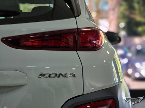 Hyundai KONA 39kWh SE Auto 5dr (10.5kW Charger) 7