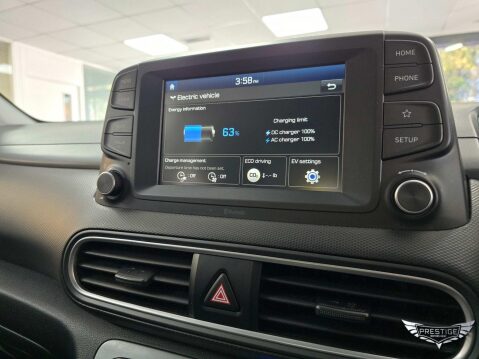 Hyundai KONA 39kWh SE Auto 5dr (10.5kW Charger) 79