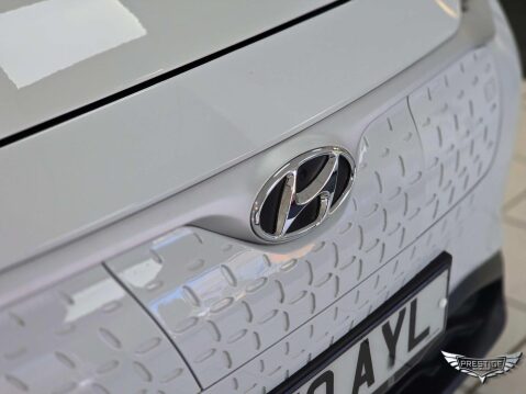 Hyundai KONA 39kWh SE Auto 5dr (10.5kW Charger) 22
