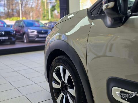 Citroen C3 1.2 PureTech PLUS Euro 6 (s/s) 5dr 10