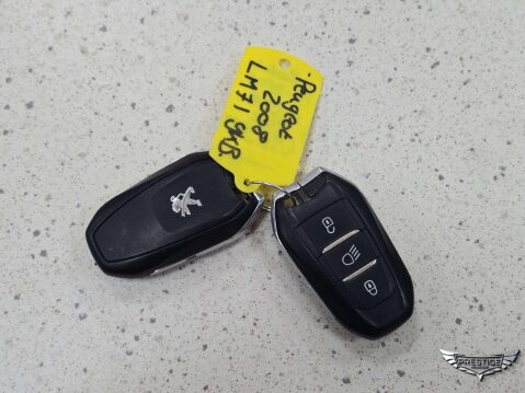 Peugeot 2008 50kWh GT Auto 5dr 100