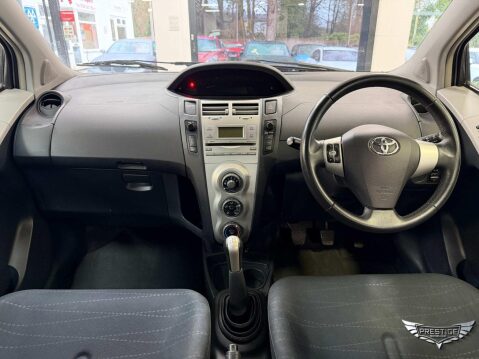 Toyota Yaris 1.3 VVT-i TR 5dr 22