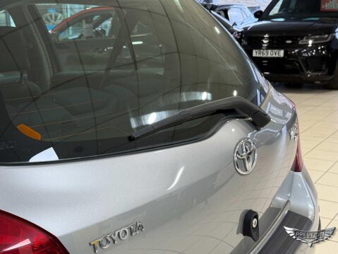 Toyota Yaris 1.3 VVT-i TR 5dr 34