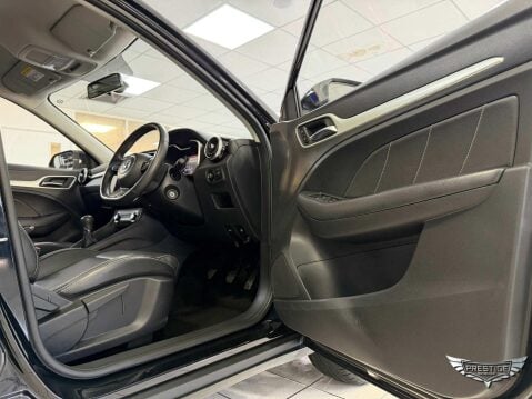 MG ZS 1.5 VTi-TECH Exclusive Euro 6 (s/s) 5dr 38