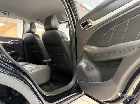 MG ZS 1.5 VTi-TECH Exclusive Euro 6 (s/s) 5dr 39