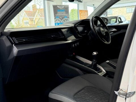 Audi A1 1.0 TFSI 30 Sport Sportback Euro 6 (s/s) 5dr 20