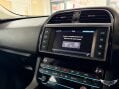Jaguar F-Pace 2.0 D180 Prestige Auto AWD Euro 6 (s/s) 5dr 35