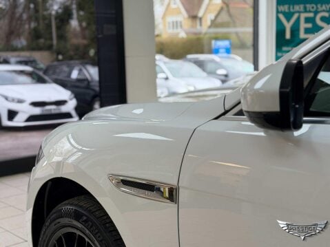 Jaguar F-Pace 2.0 D180 Prestige Auto AWD Euro 6 (s/s) 5dr 10
