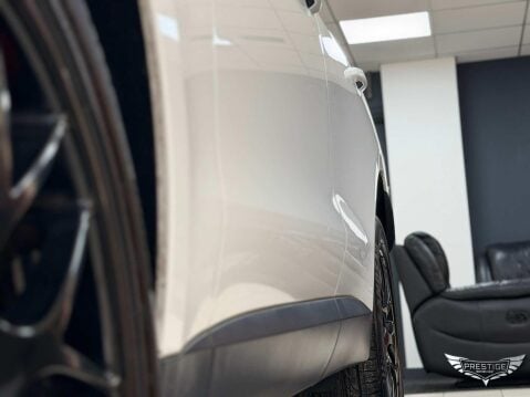 Jaguar F-Pace 2.0 D180 Prestige Auto AWD Euro 6 (s/s) 5dr 12