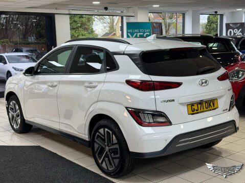 Hyundai KONA 64kWh Premium Auto 5dr (10.5kW Charger) 39