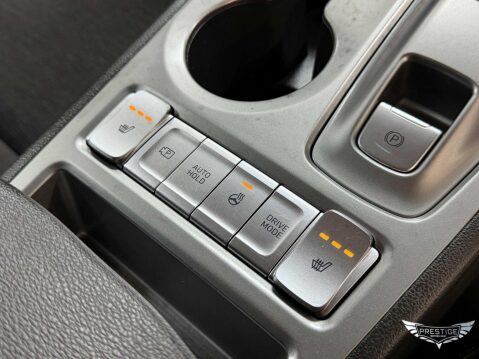 Hyundai KONA 64kWh Premium Auto 5dr (10.5kW Charger) 29