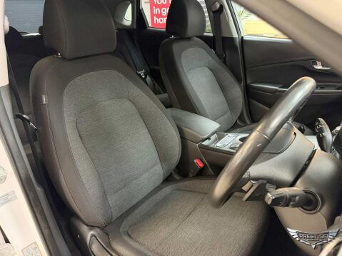 Hyundai KONA 64kWh Premium Auto 5dr (10.5kW Charger) 83