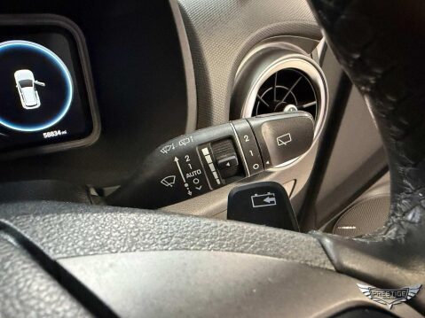 Hyundai KONA 64kWh Premium Auto 5dr (10.5kW Charger) 56