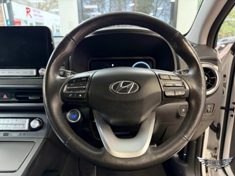 Hyundai KONA 64kWh Premium Auto 5dr (10.5kW Charger) 52