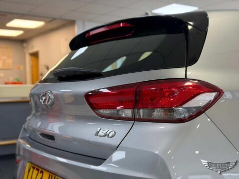 Hyundai i30 1.0 T-GDi MHEV SE Connect DCT Euro 6 (s/s) 5dr 14