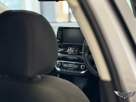 Hyundai i30 1.0 T-GDi MHEV SE Connect DCT Euro 6 (s/s) 5dr 55