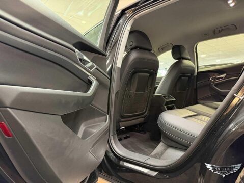 Audi E-Tron 50 Technik Auto quattro 5dr 71.2kWh 48