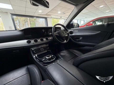 Mercedes-Benz E Class 2.0 E220d SE G-Tronic+ 4MATIC Euro 6 (s/s) 4dr 51