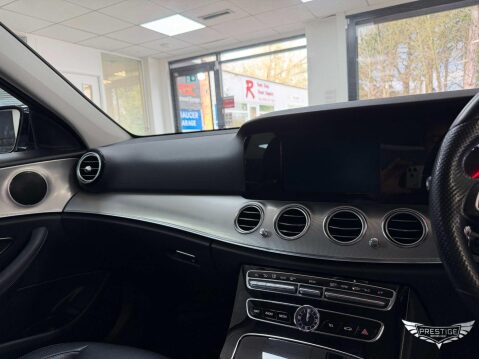 Mercedes-Benz E Class 2.0 E220d SE G-Tronic+ 4MATIC Euro 6 (s/s) 4dr 28