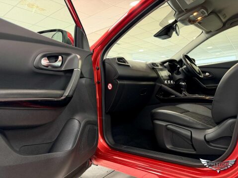 Renault Kadjar 1.3 TCe Iconic Euro 6 (s/s) 5dr 43