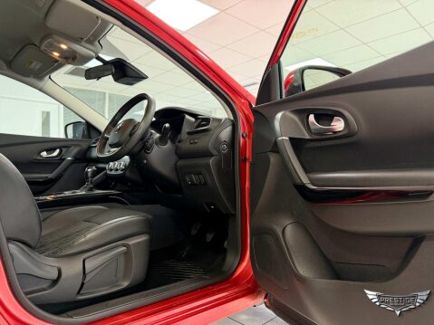 Renault Kadjar 1.3 TCe Iconic Euro 6 (s/s) 5dr 40