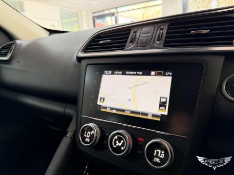 Renault Kadjar 1.3 TCe Iconic Euro 6 (s/s) 5dr 27