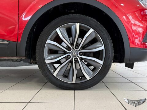 Renault Kadjar 1.3 TCe Iconic Euro 6 (s/s) 5dr 65