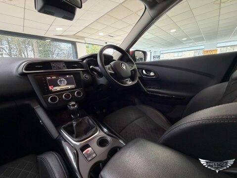Renault Kadjar 1.3 TCe Iconic Euro 6 (s/s) 5dr 46