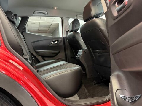 Renault Kadjar 1.3 TCe Iconic Euro 6 (s/s) 5dr 55