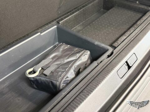 Peugeot 3008 1.6 13.2kWh Allure Premium e-EAT Euro 6 (s/s) 5dr 96