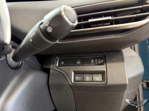 Peugeot 3008 1.6 13.2kWh Allure Premium e-EAT Euro 6 (s/s) 5dr 63