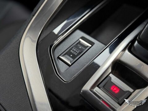 Peugeot 3008 1.6 13.2kWh Allure Premium e-EAT Euro 6 (s/s) 5dr 28