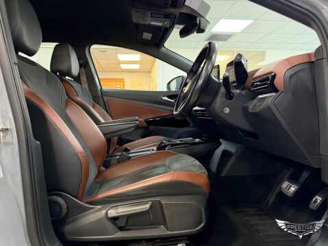 Volkswagen Id.4 Pure 52kWh Life Auto 5dr 56