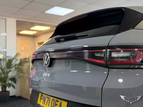 Volkswagen Id.4 Pure 52kWh Life Auto 5dr 17
