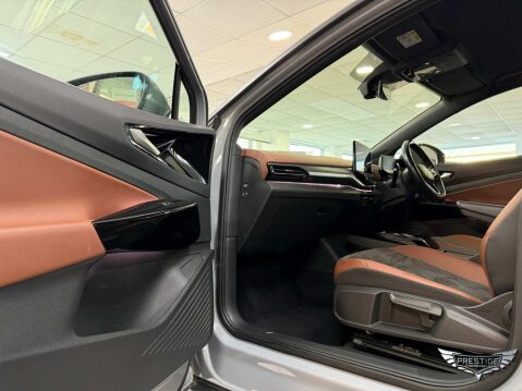 Volkswagen Id.4 Pure 52kWh Life Auto 5dr 44