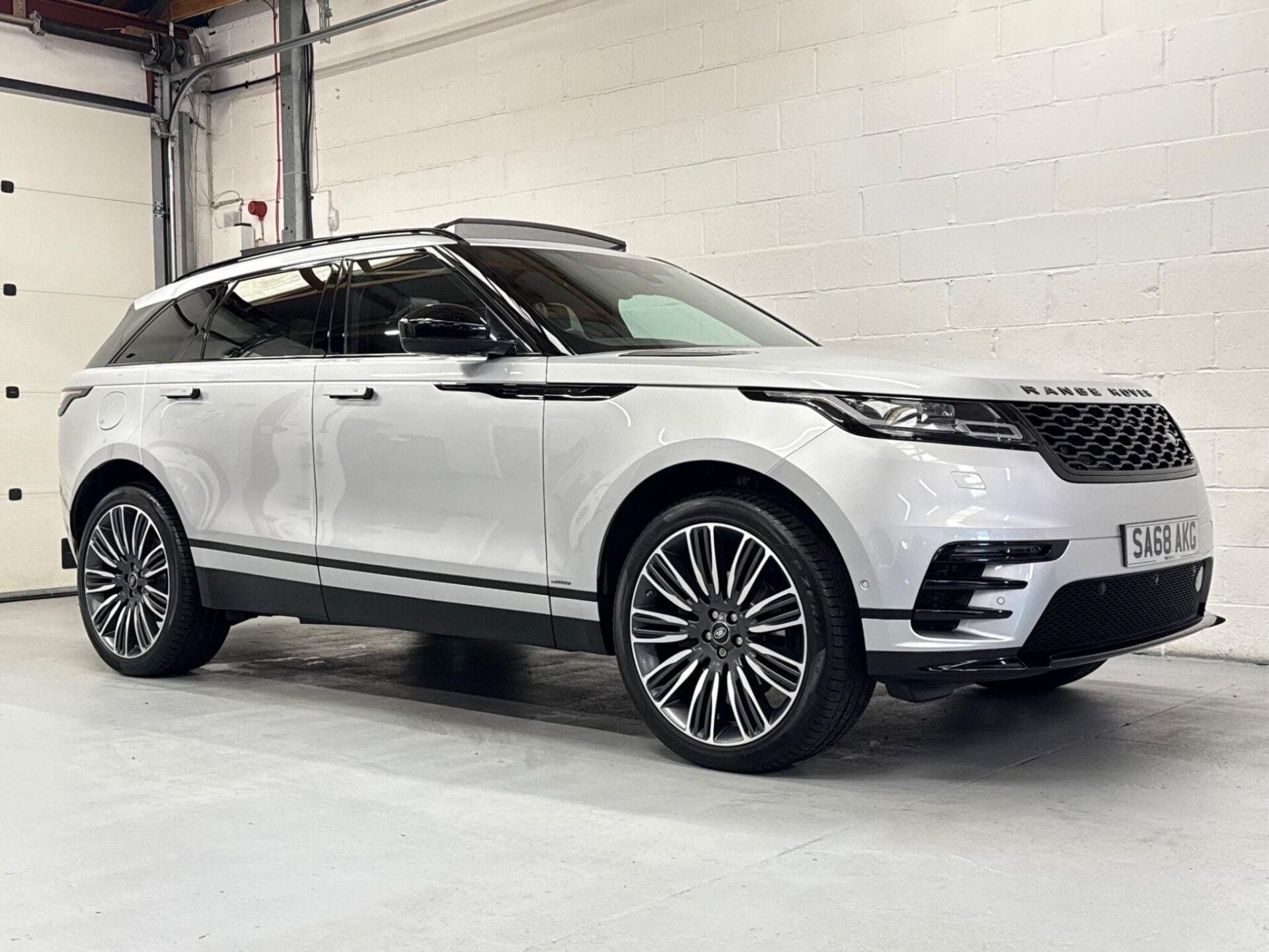 Land Rover Range Rover Velar