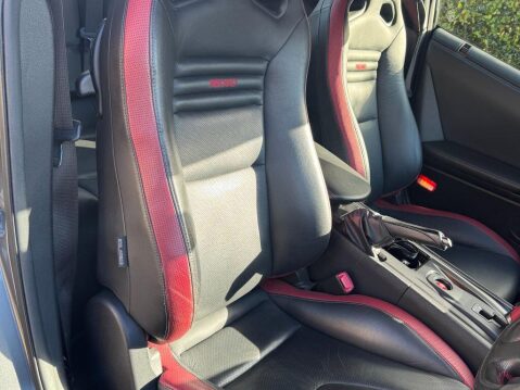 Nissan GT-R 3.8 V6 Premium Edition Coupe 2dr Petrol Auto 4WD Euro 5 (550 ps) 11