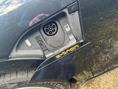 Audi E-Tron QUATTRO S LINE 27