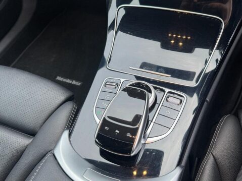 Mercedes-Benz C Class 2.0 C220d Sport (Premium) Saloon 4dr Diesel G-Tronic+ Euro 6 (s/s) (194 ps) 23