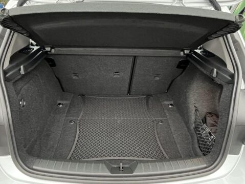 BMW 1 Series 118d SE 5-door 19