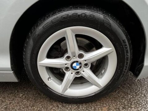 BMW 1 Series 118d SE 5-door 22