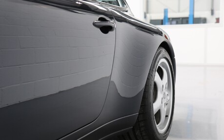 Porsche 993 993 Carrera Coupe - Exquisite Example 20