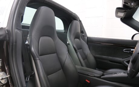 Porsche 911 991 Targa 4 GTS PDK - Incredible Low Mileage Car 41