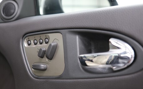 Jaguar XKR Stunning Cherished Example - Only 3 Owners 19