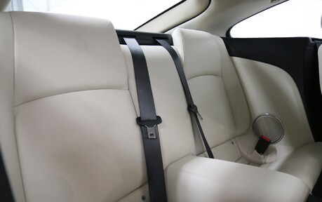 Jaguar XKR Stunning Cherished Example - Only 3 Owners 16
