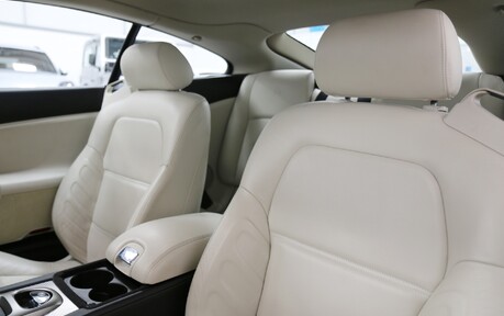 Jaguar XKR Stunning Cherished Example - Only 3 Owners 9