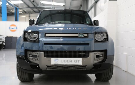 Land Rover Defender 110 D250 x-Dynamic HSE - 1 Owner 9
