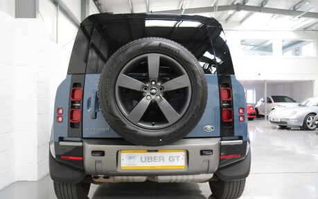 Land Rover Defender 110 D250 x-Dynamic HSE - 1 Owner 7