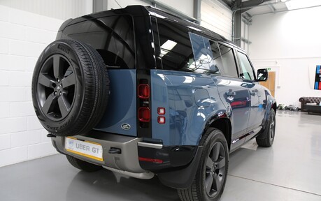 Land Rover Defender 110 D250 x-Dynamic HSE - 1 Owner 5