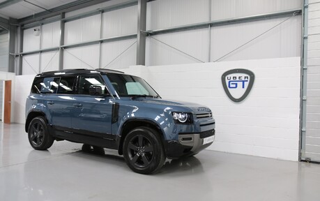 Land Rover Defender 110 D250 x-Dynamic HSE - 1 Owner 37